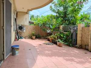 Dijual Rumah Tua Tanah Kavling Lahan Gading Kirana Kelapa Gading LT 220 M2 11 X 20 Selatan SHM Nego lokasi di Jakarta Utara, tersedia melalui melalui situs Olx