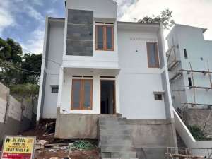 Dijual Rumah Type 80 157 Cileunyi 2 Lantai Free Gazebo dan Canopy lokasi di Bandung Kab., tersedia melalui melalui situs Olx