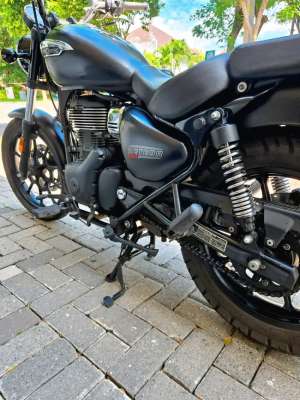 Jual bekas DIJUAL SECONDROYAL ENFIELD METEOR 350 98 JT NEGO,lokasi di Surabaya Kota