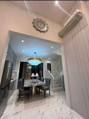 Dijual Sudah Terenovasi Rumah Semayang Asya JGC Jakarta Timur lokasi di Bekasi Kota, tersedia melalui melalui situs Olx