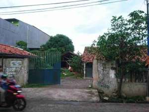 Dijual Tanah ada rumah dan kontrakan di Jl. flamboyan, cengkareng barat, cengkareng, jakarta barat. lokasi di Jakarta Barat, tersedia melalui melalui situs Olx