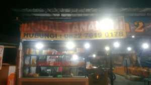 Dijual tanah beserta warkop Mie Aceh Aulia II lokasi di Medan Kota, tersedia melalui melalui situs Olx