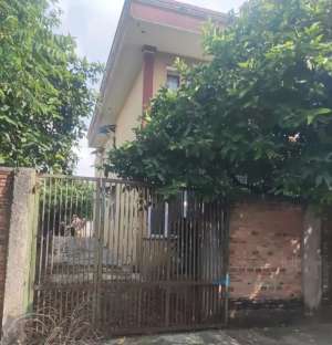 Dijual Tanah Bonus Bangunan di Bojongsari Depok Jawa Barat lokasi di Depok Kota, tersedia melalui melalui situs Olx