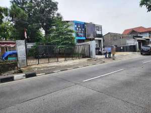 Dijual Tanah dan Bagunan Luas di Lenteng Agung, Jakarta Selatan lokasi di Jakarta Timur, tersedia melalui melalui situs Olx