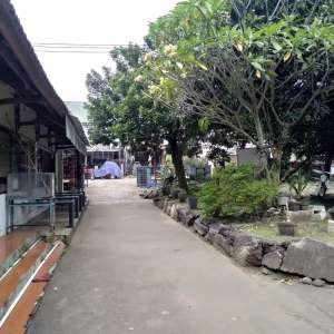 Dijual Tanah dan Bangunan Curug Tangerang lokasi di Tangerang Kab., tersedia melalui melalui situs Olx