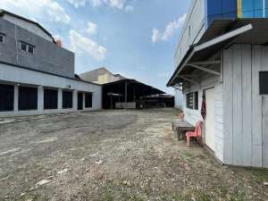 Dijual Tanah dan Bangunan harga per meter Pondok Bambu Jakarta Timur lokasi di Jakarta Timur, tersedia melalui melalui situs Olx