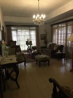 Dijual Tanah dan Rumah Adem di Bukt Dago, Bandung Utara lokasi di Bandung Kota, tersedia melalui melalui situs Olx