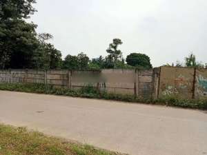 Dijual tanah dekat pintu tol serbaraja cisauk tangerang lokasi di Tangerang Kab., tersedia melalui melalui situs Olx