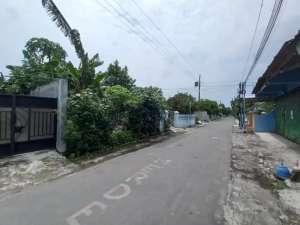 Dijual Tanah Gentan Waru Luas 172 lokasi di Surakarta Kota, tersedia melalui melalui situs Olx