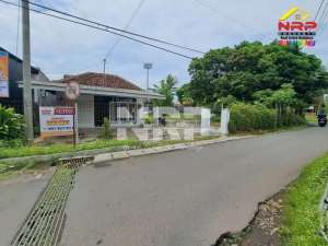 Dijual tanah hook bonus rumah pusat kota Banyuwangi lokasi di Banyuwangi  Kab., tersedia melalui melalui situs Olx