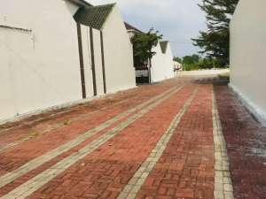 dijual tanah kavling lokasi luas 98m2 lokasi sangat strategis longkungan aman dan nyaman bebas dari banjir lokasi di Gatak, tersedia melalui melalui situs Olx