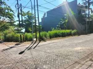 DIJUAL TANAH KEBONSARI ELVEKA JAMBANGAN SURABAYA RON.A1350 lokasi di Surabaya Kota, tersedia melalui melalui situs Olx