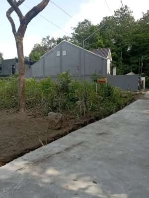 Dijual tanah milik pribadi di wedomartani maguwoharjo ngemplak sleman lokasi di Sleman Kab., tersedia melalui melalui situs Olx