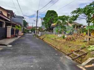 Dijual tanah ngantong 5jtm dalam perumahan pekayon LT 251 lebar dpn 14.5 blkng 19.5 panjang 15 lokasi di Bekasi Kota, tersedia melalui melalui situs Olx
