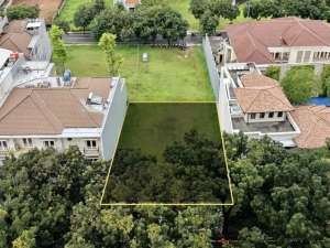 DIJUAL TANAH PREMIUM BERLOKASI DI MEGA KUNINGAN lokasi di Jakarta Selatan, tersedia melalui melalui situs Olx