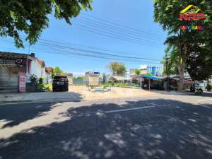 Dijual Tanah Prospek di tepi Jl. MH Thamrin - Banyuwangi lokasi di Banyuwangi  Kab., tersedia melalui melalui situs Olx