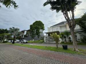 DIJUAL TANAH RAFFLES GARDEN CITRALAND ROW JALAN LEBAR lokasi di Surabaya Kota, tersedia melalui melalui situs Olx