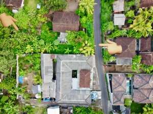 Dijual tanah ukuran kecil di jalan utama tumbak bayuh lokasi di Kab. Badung, tersedia melalui melalui situs Olx