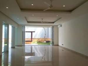 Dijual Town House Pejaten Jakarta Selatan lokasi di Jakarta Selatan, tersedia melalui melalui situs Olx