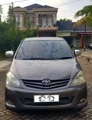 Jual bekas DIJUAL TOYOTA KIJANG INNOVA 2.0 G AT 2008,lokasi di Pekanbaru Kota