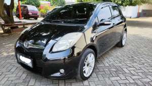 Jual bekas Dijual Toyota Yaris E MT 2011,lokasi di Bekasi Kota