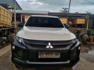Jual bekas Dijual triton single cabin,lokasi di Samarinda Kota
