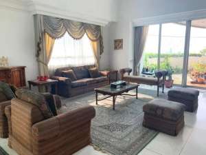 Dijual Unit Apartemen Simprug Teras Penthouse Jakarta Selatan lokasi di Jakarta Selatan, tersedia melalui melalui situs Olx