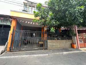 Dijual Unit Rumah Secondary Kokoh Full Bata Merah Di Ciracas - Jaktim lokasi di Jakarta Timur, tersedia melalui melalui situs Olx