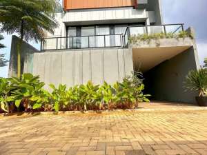 Dijual Unit Rumah Siap Huni Full Furnished Dengan Kolam Renang Pribadi di Cipinang-Jakarta timur lokasi di Jakarta Timur, tersedia melalui melalui situs Olx