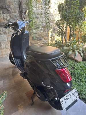 Jual bekas Dijual Vespa Sprint 2018 IGET ABS,lokasi di Surabaya Kota