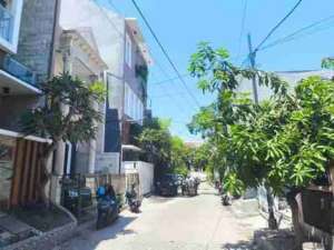 Dijual via Lelang Rumah lokasi Bumi Marina Emas Surabaya lokasi di Surabaya Kota, tersedia melalui melalui situs Olx