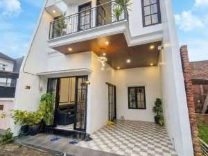 Dijual Villa Aktif Full Furnish Dg Private Pool Siap Menghasilkan Cuan Siap Huni View Pegunungan Dekat Wisata Batu di JL Pattimura Temas lokasi di Batu Kota, tersedia melalui melalui situs Olx