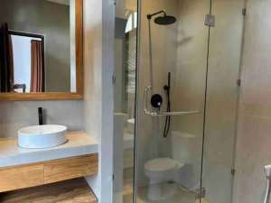 dijual villa baru lantai 2 umalas kerobokan lokasi di Kab. Badung, tersedia melalui melalui situs Olx