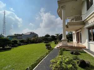 Dijual Villa di Puncak Siap Huni Asri Ada Kolam Renang lokasi di Cianjur Kab., tersedia melalui melalui situs Olx