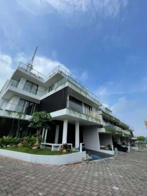 Dijual Villa Exclusive 3 lantai di Kota Batu Sebelah Jawa Timur Park 3 lokasi di Batu Kota, tersedia melalui melalui situs Olx