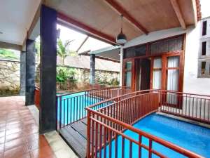 Dijual Villa jl Padma palagan belakang hotel hyatt lokasi di Sleman Kab., tersedia melalui melalui situs Olx