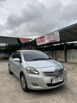 Jual bekas Dijual vios G tahun 2010,lokasi di Padang Kota