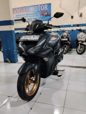 Jual bekas dijual yamaha aerox abs 2021 full orisinil,lokasi di  ,Tangerang Selatan Kota