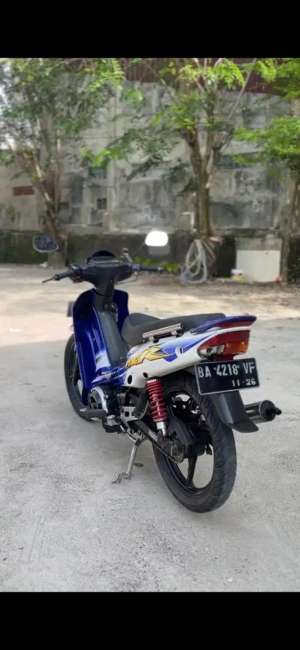 Jual bekas Dijual yamaha fizr tahun 2004,lokasi di  ,Padang Kota