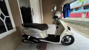 Jual bekas DIJUAL YAMAHA GRAND FILANO,lokasi di Tangerang Kota