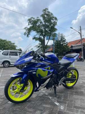 Jual bekas Dijual Yamaha R25 istimewah,lokasi di Surabaya Kota