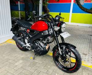 Jual bekas Dijual Yamaha XSR 155,lokasi di Tangerang Selatan Kota