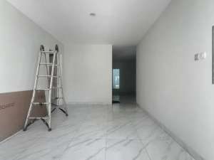 DijualDisewakan Rumah Besar Di Taman ModernUjung Menteng, Cakung, Jakarta Timur lokasi di Jakarta Pusat, tersedia melalui melalui situs Olx