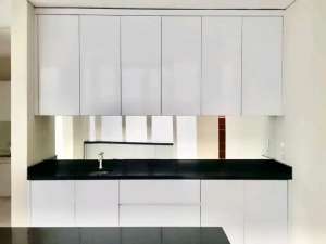 DijualDisewakan Rumah Grand Eastwood Citraland Semi Furnish 2LT LT276m 4 Kamar Dekat Pasar Modern dan Gwalk Surabaya Barat lokasi di Surabaya Kota, tersedia melalui melalui situs Olx