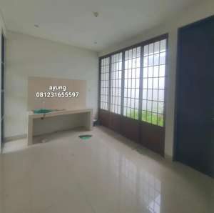 DIJUALSEWA Rmh 2Lt kosongan blm pernah dihuni di Shojiland Sidoarjo lokasi di Surabaya Kota, tersedia melalui melalui situs Olx