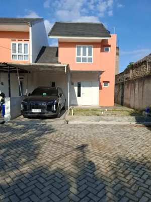 Dikontrak Rmh Mekarsari Regency 2lt Dihook lokasi di Bandung Kab., tersedia melalui melalui situs Olx