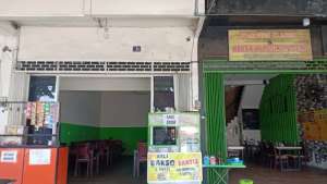 Dikontrakan Ruko Warna Putih lokasi di Surabaya Kota, tersedia melalui melalui situs Olx