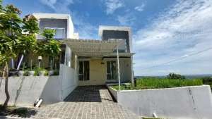 Dikontrakan rumah baru belum pernah ditempati, posisi pojok best view lokasi di Semarang Kota, tersedia melalui melalui situs Olx