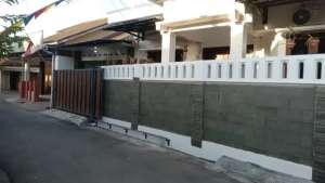 Dikontrakan rumah lengkap perabot lokasi di Sleman Kab., tersedia melalui melalui situs Olx