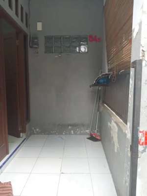 Dikontrakan tahunan dekat dengan Universitas Binus lokasi di Jakarta Barat, tersedia melalui melalui situs Olx